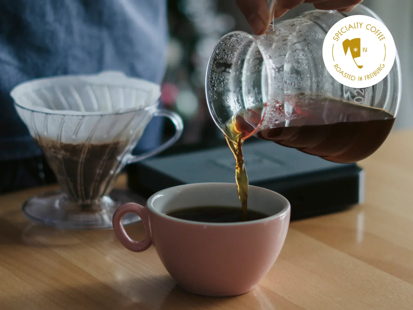 Titelbild zum Artikel über die richtige Filterkaffee-Zubereitung.