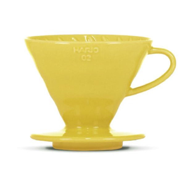 Hario V60 02 Dripper „Colour Edition“, Porzellan in gelb.